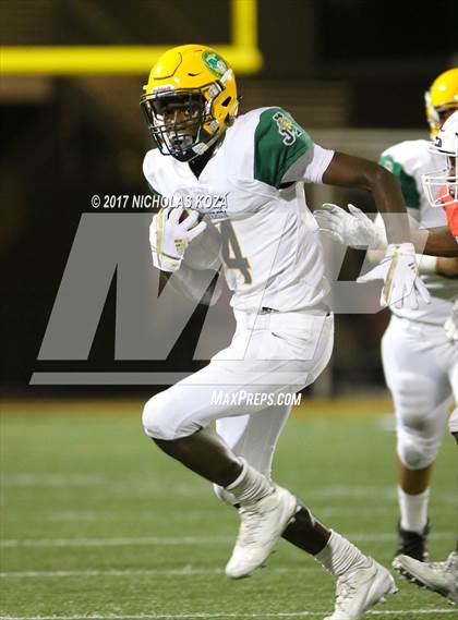 Thumbnail 3 in Harvard-Westlake vs. Jefferson photogallery.