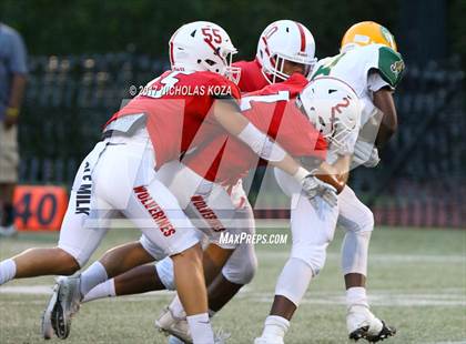 Thumbnail 1 in Harvard-Westlake vs. Jefferson photogallery.
