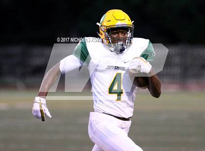 Thumbnail 3 in Harvard-Westlake vs. Jefferson photogallery.