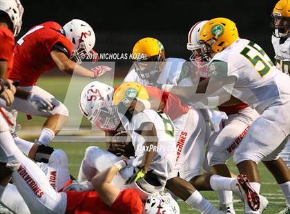 Thumbnail 2 in Harvard-Westlake vs. Jefferson photogallery.