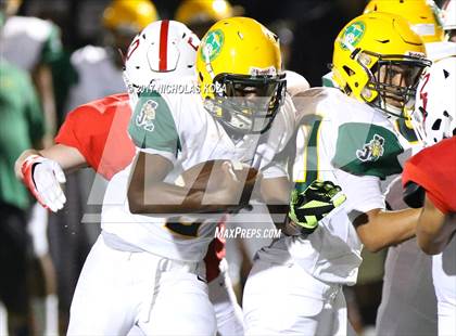 Thumbnail 3 in Harvard-Westlake vs. Jefferson photogallery.