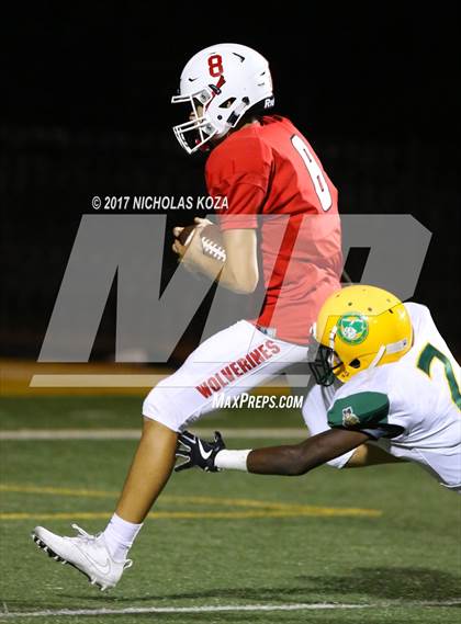 Thumbnail 2 in Harvard-Westlake vs. Jefferson photogallery.
