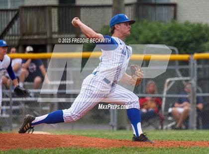 Thumbnail 2 in Evansville Harrison @ Evansville Memorial photogallery.