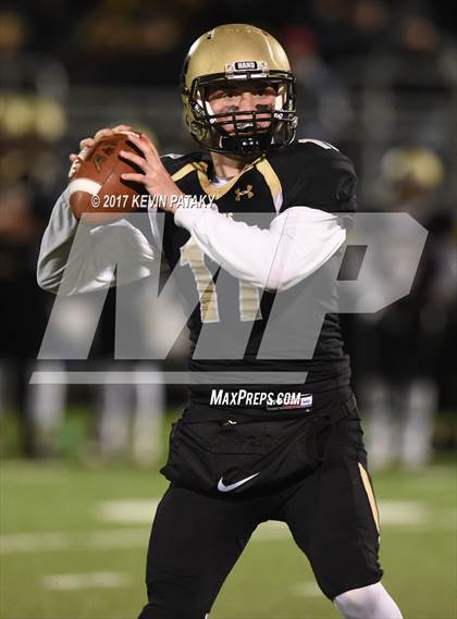 Thumbnail 3 in North Haven @ Daniel Hand (CIAC Class L Quarterfinal) photogallery.