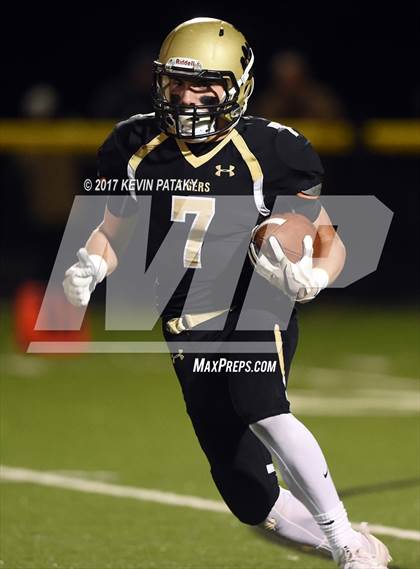 Thumbnail 3 in North Haven @ Daniel Hand (CIAC Class L Quarterfinal) photogallery.