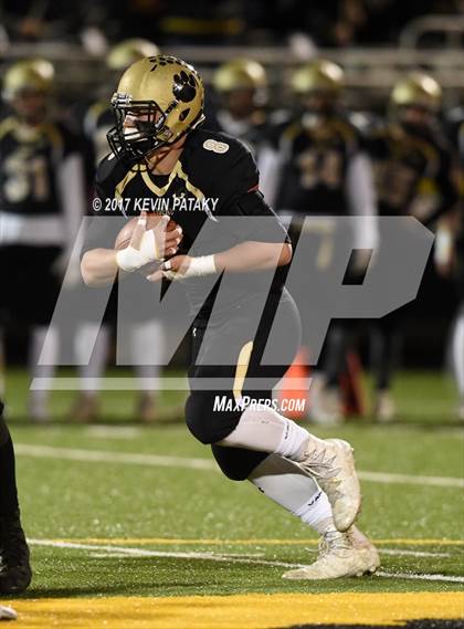 Thumbnail 3 in North Haven @ Daniel Hand (CIAC Class L Quarterfinal) photogallery.