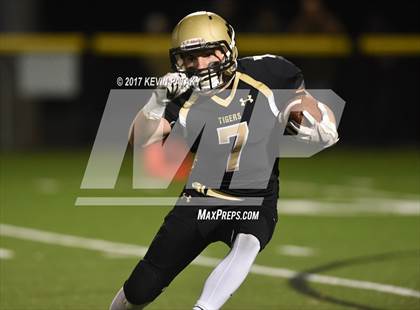 Thumbnail 2 in North Haven @ Daniel Hand (CIAC Class L Quarterfinal) photogallery.