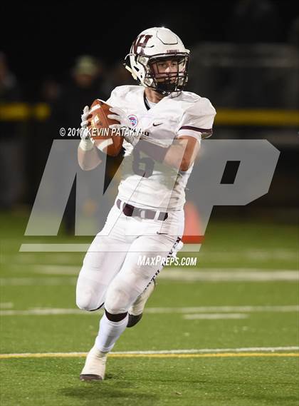 Thumbnail 2 in North Haven @ Daniel Hand (CIAC Class L Quarterfinal) photogallery.