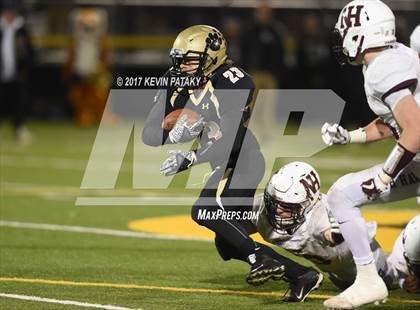Thumbnail 2 in North Haven @ Daniel Hand (CIAC Class L Quarterfinal) photogallery.
