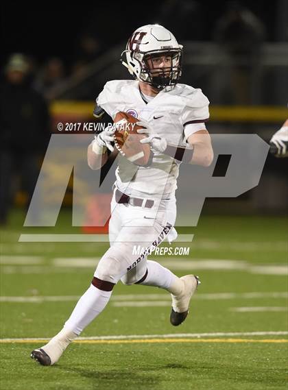 Thumbnail 1 in North Haven @ Daniel Hand (CIAC Class L Quarterfinal) photogallery.