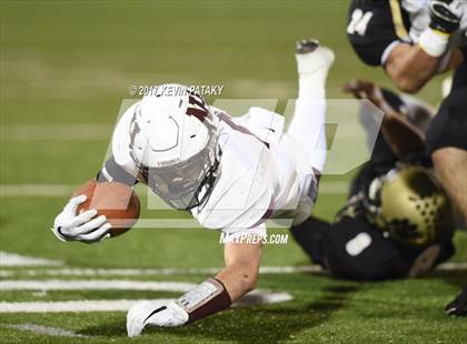 Thumbnail 3 in North Haven @ Daniel Hand (CIAC Class L Quarterfinal) photogallery.