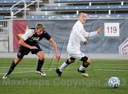Thumbnail 3 in Pine Creek vs Rock Canyon (CHSAA 5A Final) photogallery.
