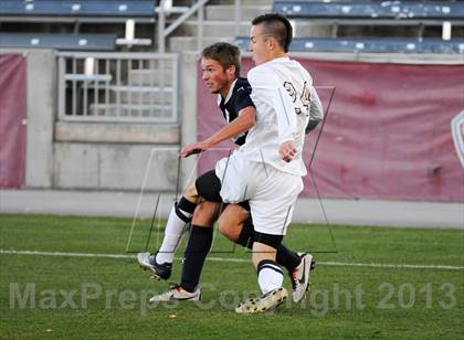 Thumbnail 3 in Pine Creek vs Rock Canyon (CHSAA 5A Final) photogallery.