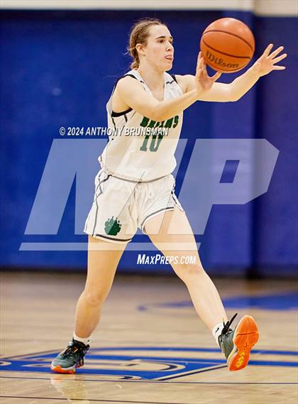 Thumbnail 1 in Ponderosa vs. Roseville (Jan Vitel Invitational) photogallery.