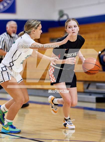 Thumbnail 3 in Ponderosa vs. Roseville (Jan Vitel Invitational) photogallery.