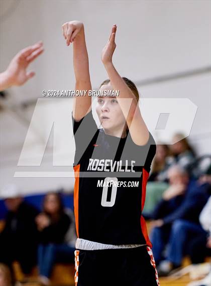 Thumbnail 1 in Ponderosa vs. Roseville (Jan Vitel Invitational) photogallery.