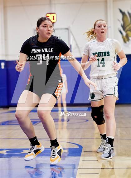 Thumbnail 3 in Ponderosa vs. Roseville (Jan Vitel Invitational) photogallery.