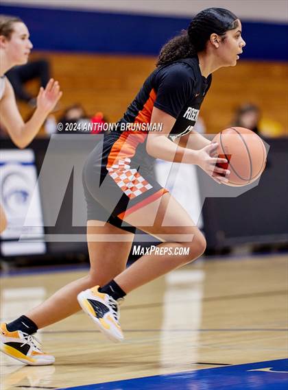 Thumbnail 2 in Ponderosa vs. Roseville (Jan Vitel Invitational) photogallery.