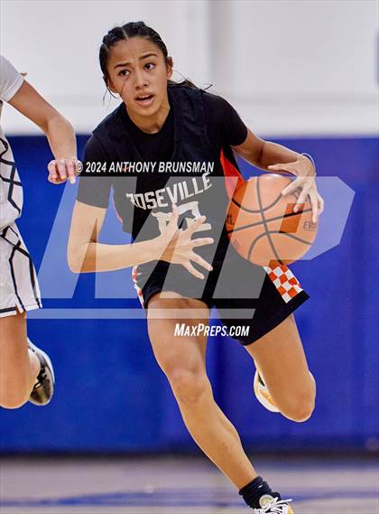 Thumbnail 1 in Ponderosa vs. Roseville (Jan Vitel Invitational) photogallery.