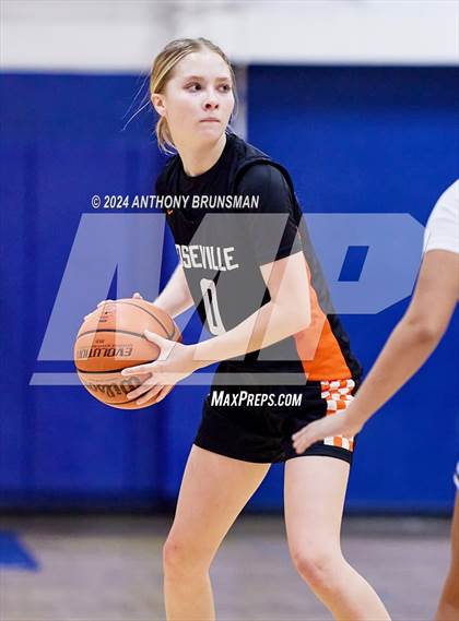 Thumbnail 2 in Ponderosa vs. Roseville (Jan Vitel Invitational) photogallery.