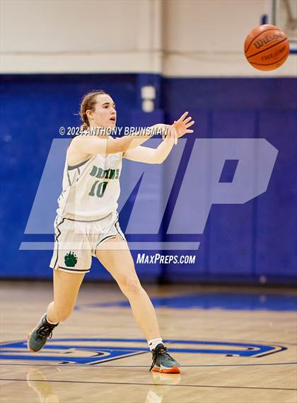 Thumbnail 2 in Ponderosa vs. Roseville (Jan Vitel Invitational) photogallery.
