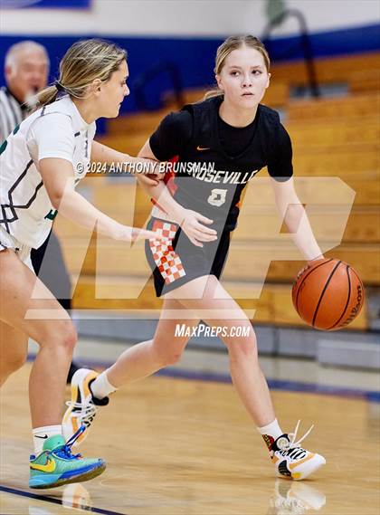Thumbnail 2 in Ponderosa vs. Roseville (Jan Vitel Invitational) photogallery.