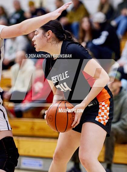 Thumbnail 3 in Ponderosa vs. Roseville (Jan Vitel Invitational) photogallery.
