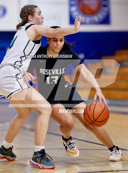 Thumbnail 1 in Ponderosa vs. Roseville (Jan Vitel Invitational) photogallery.