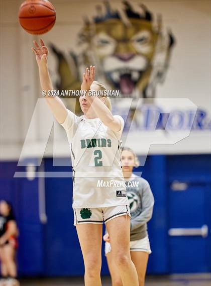 Thumbnail 3 in Ponderosa vs. Roseville (Jan Vitel Invitational) photogallery.