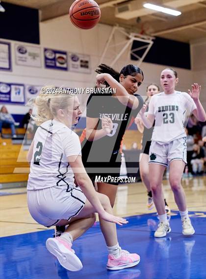 Thumbnail 3 in Ponderosa vs. Roseville (Jan Vitel Invitational) photogallery.