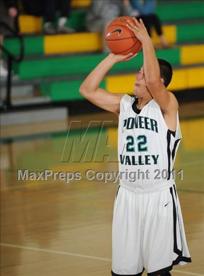Thumbnail 1 in Pioneer Valley vs. Nipomo (National Prep Classic) photogallery.
