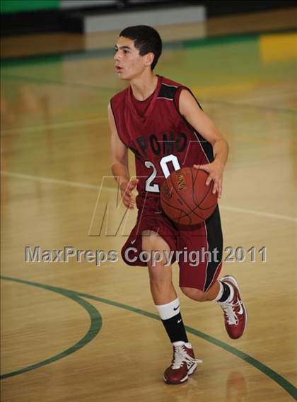 Thumbnail 2 in Pioneer Valley vs. Nipomo (National Prep Classic) photogallery.