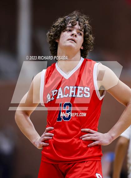 Thumbnail 3 in Sanger vs Dinuba photogallery.