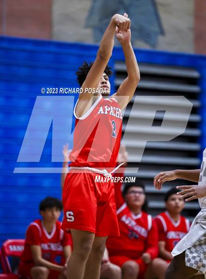 Thumbnail 3 in Sanger vs Dinuba photogallery.
