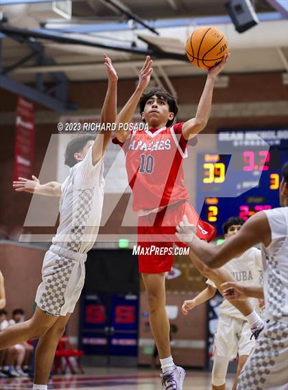 Thumbnail 2 in Sanger vs Dinuba photogallery.