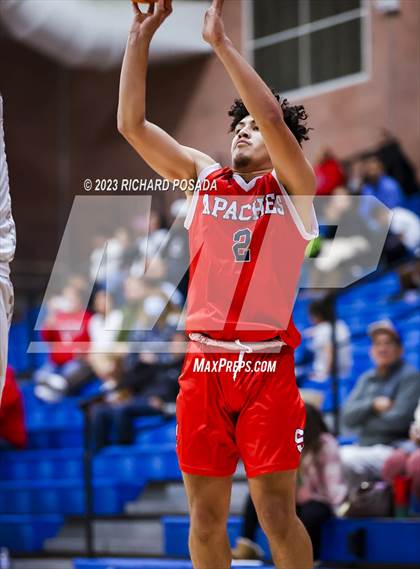 Thumbnail 3 in Sanger vs Dinuba photogallery.