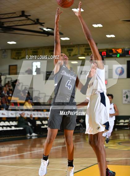 Thumbnail 2 in Rancho Christian vs. Birmingham (Classic at Damien) photogallery.