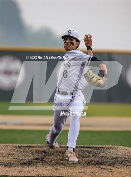 Thumbnail 3 in Falcon vs. Pueblo South (CHSAA 4A Region 3 Round 1) photogallery.
