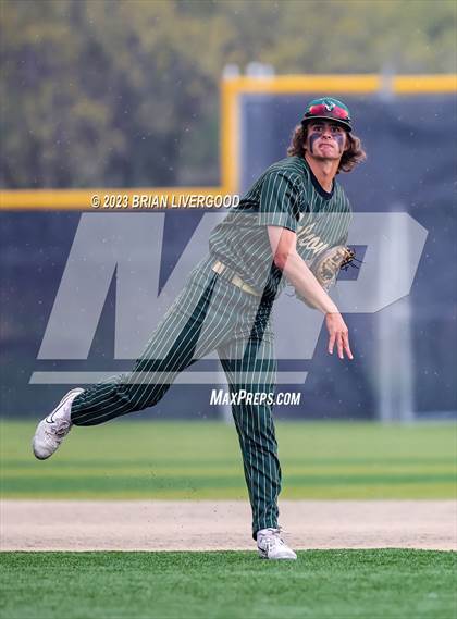 Thumbnail 2 in Falcon vs. Pueblo South (CHSAA 4A Region 3 Round 1) photogallery.