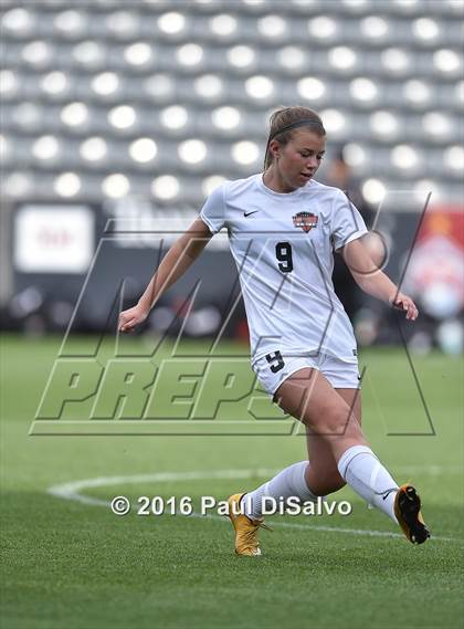 Thumbnail 3 in Lewis-Palmer vs. Valor Christian (CHSAA 4A Final) photogallery.