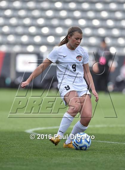Thumbnail 2 in Lewis-Palmer vs. Valor Christian (CHSAA 4A Final) photogallery.