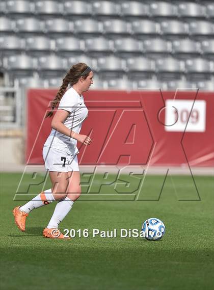 Thumbnail 2 in Lewis-Palmer vs. Valor Christian (CHSAA 4A Final) photogallery.