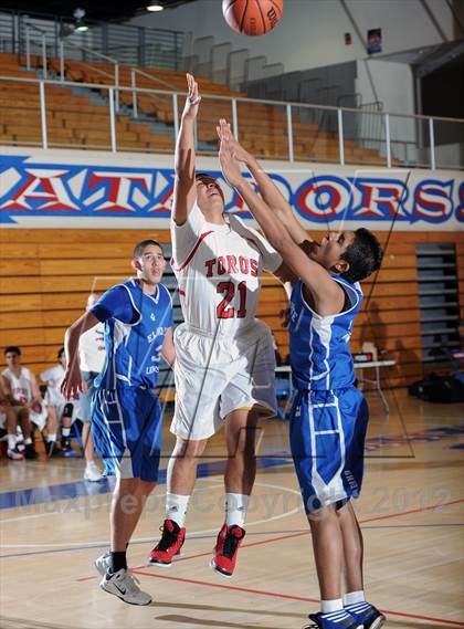 Thumbnail 1 in Torres vs. El Monte (San Gabriel Tournament) photogallery.