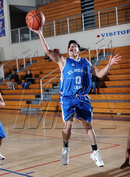 Thumbnail 3 in Torres vs. El Monte (San Gabriel Tournament) photogallery.