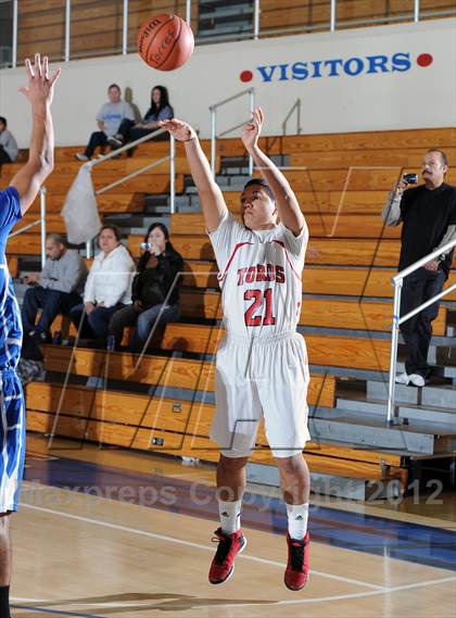 Thumbnail 1 in Torres vs. El Monte (San Gabriel Tournament) photogallery.