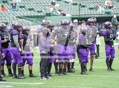 Thumbnail 2 in Lovejoy vs Everman (UIL 5A Division 2 Area) photogallery.