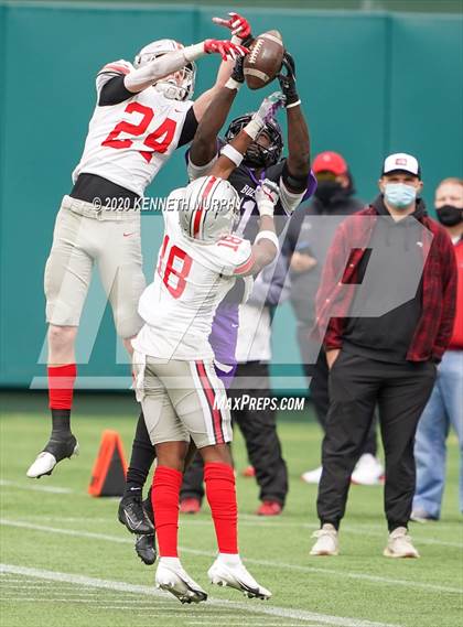 Thumbnail 2 in Lovejoy vs Everman (UIL 5A Division 2 Area) photogallery.