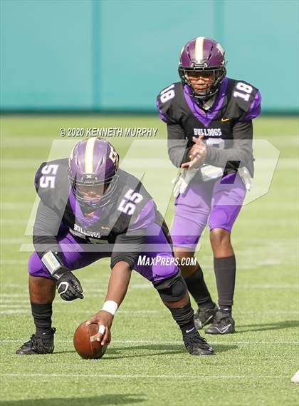 Thumbnail 2 in Lovejoy vs Everman (UIL 5A Division 2 Area) photogallery.