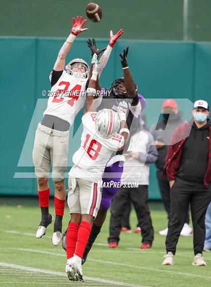 Thumbnail 1 in Lovejoy vs Everman (UIL 5A Division 2 Area) photogallery.