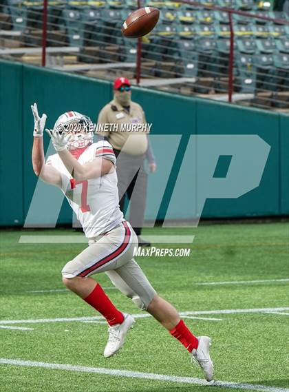 Thumbnail 2 in Lovejoy vs Everman (UIL 5A Division 2 Area) photogallery.